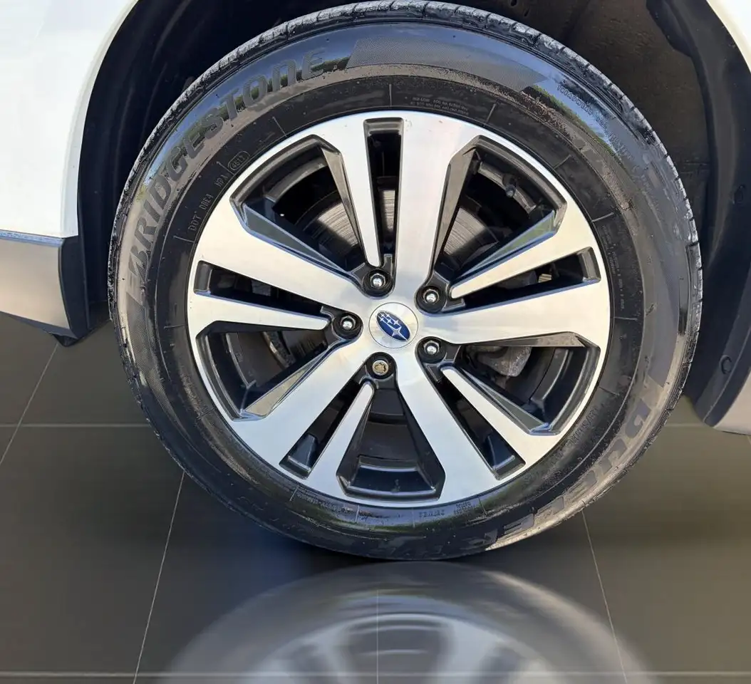 Subaru OUTBACK photo Subaru OUTBACK