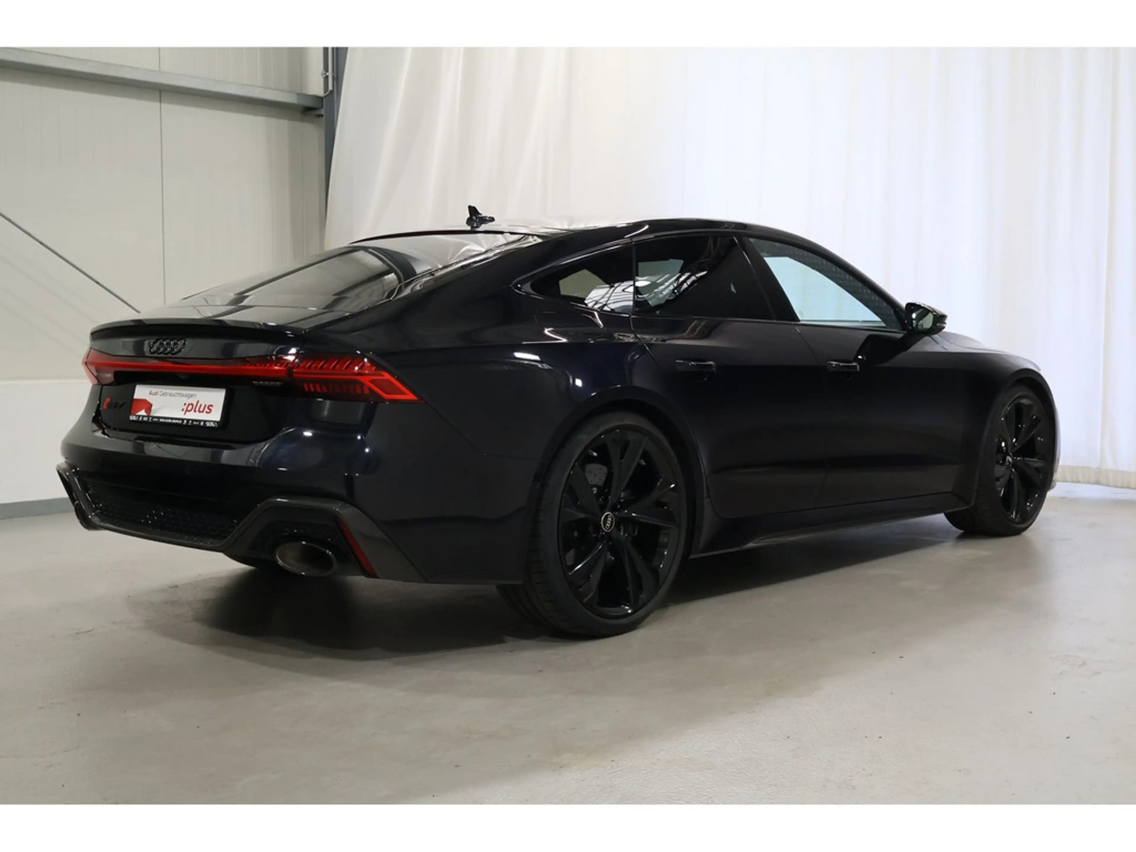 Audi RS7 — photo 3