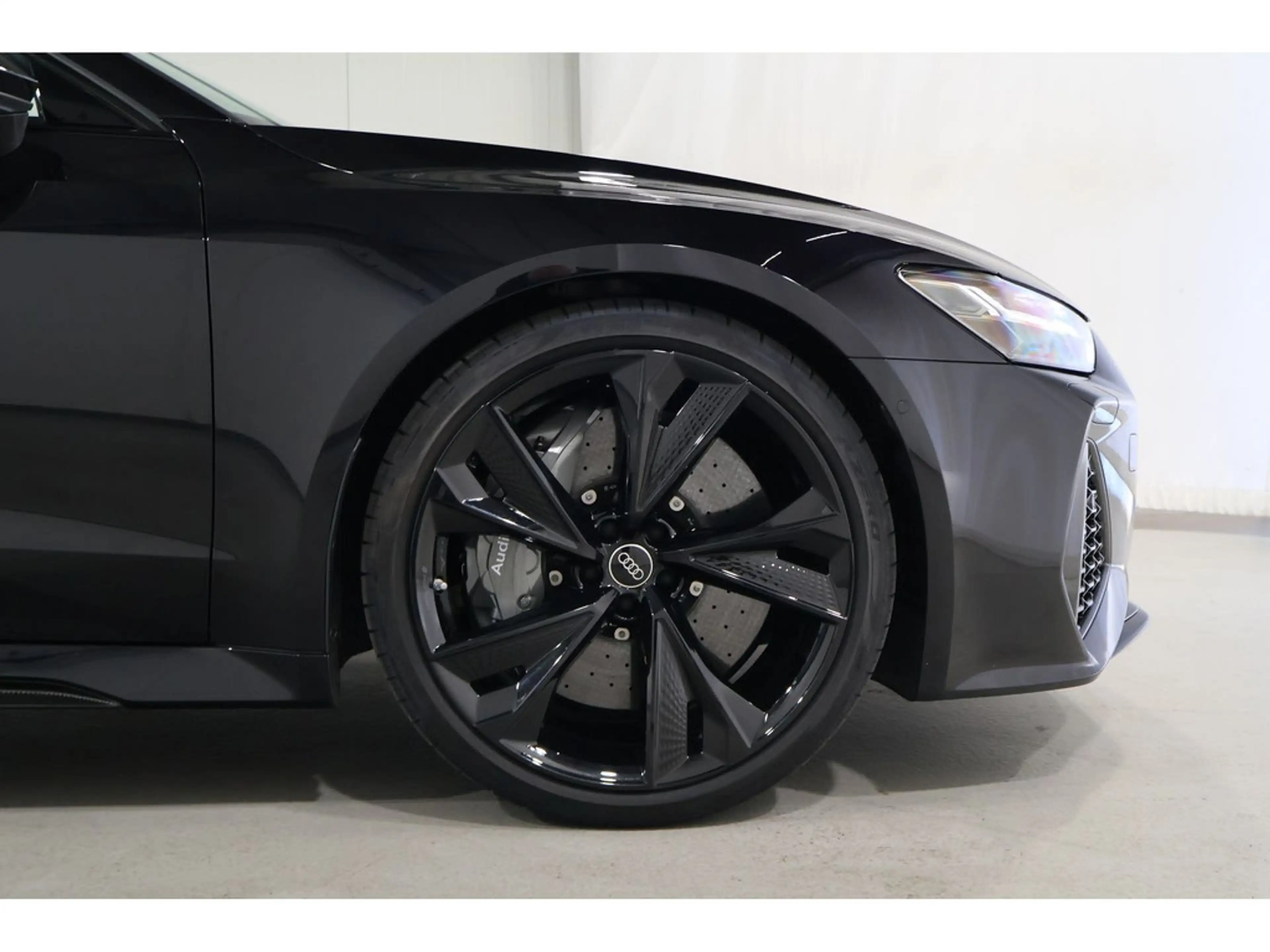 Audi RS7 — photo 5