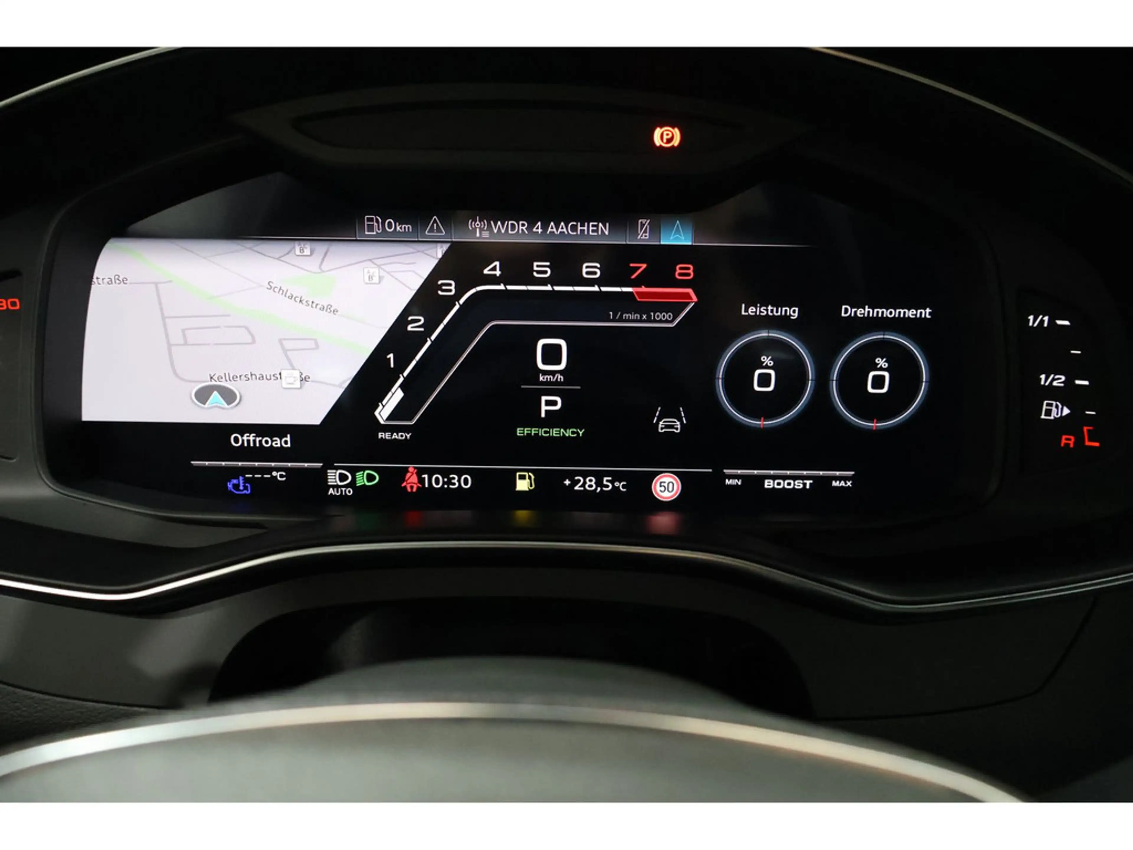 Audi RS7 — photo 10