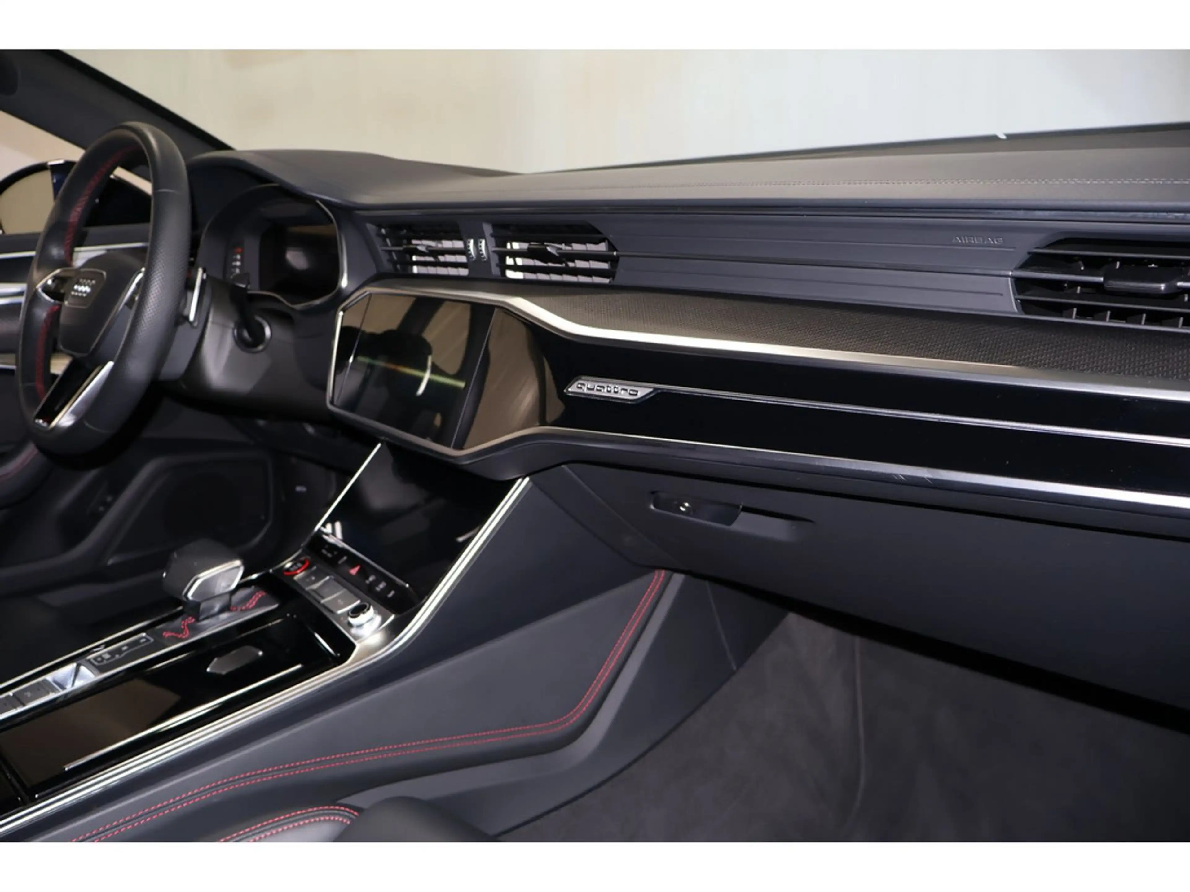 Audi RS7 — photo 14