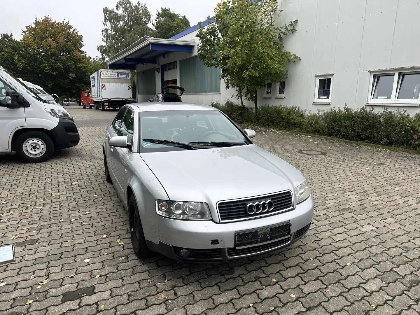 Audi A4 A4 2.0 - 1
