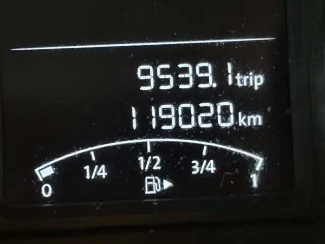 Volkswagen Polo view 12