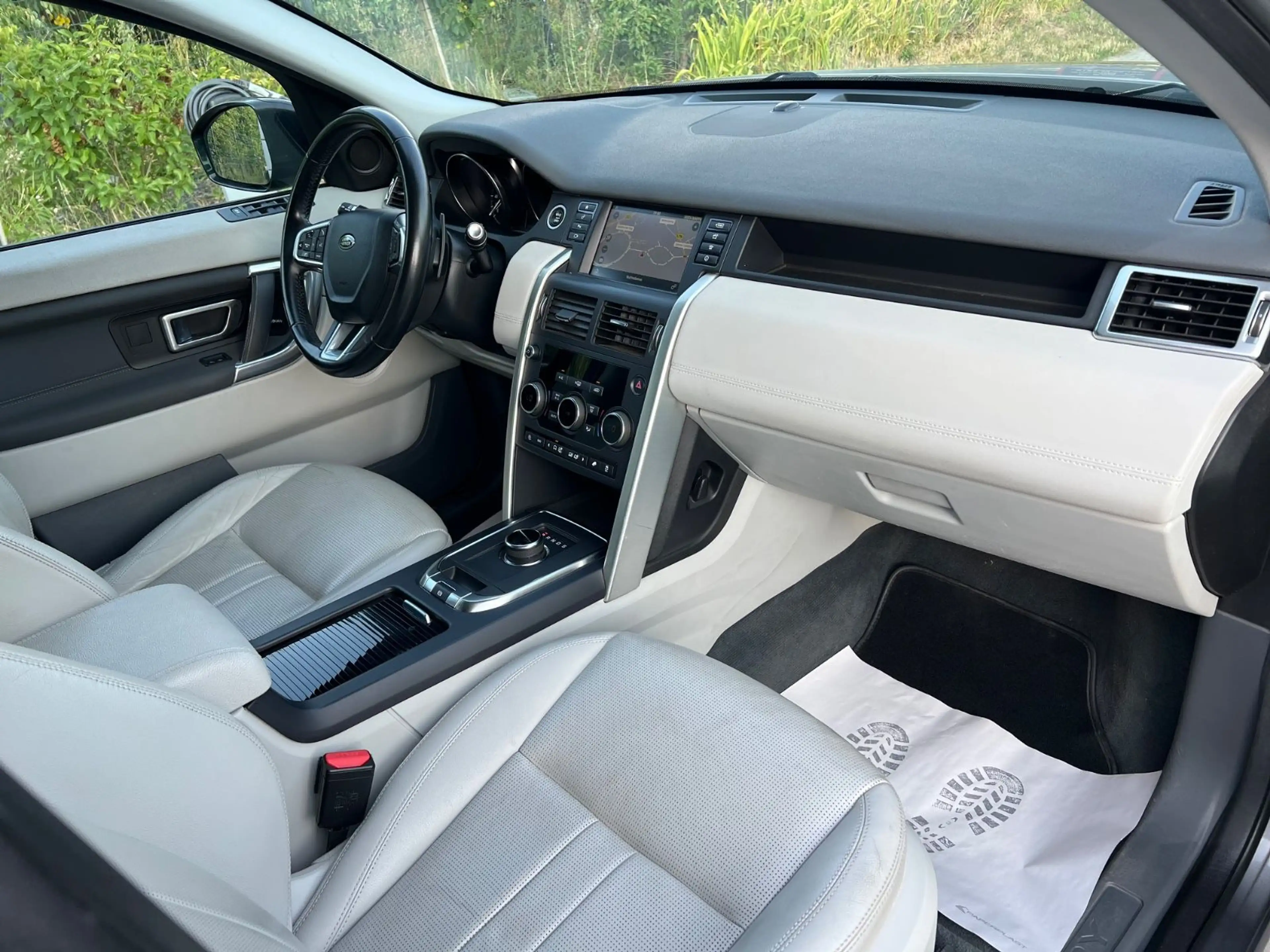 Land Rover Discovery Sport HSE*AUTOMATIK*BI-XENON*LEDER*CAM — photo 10