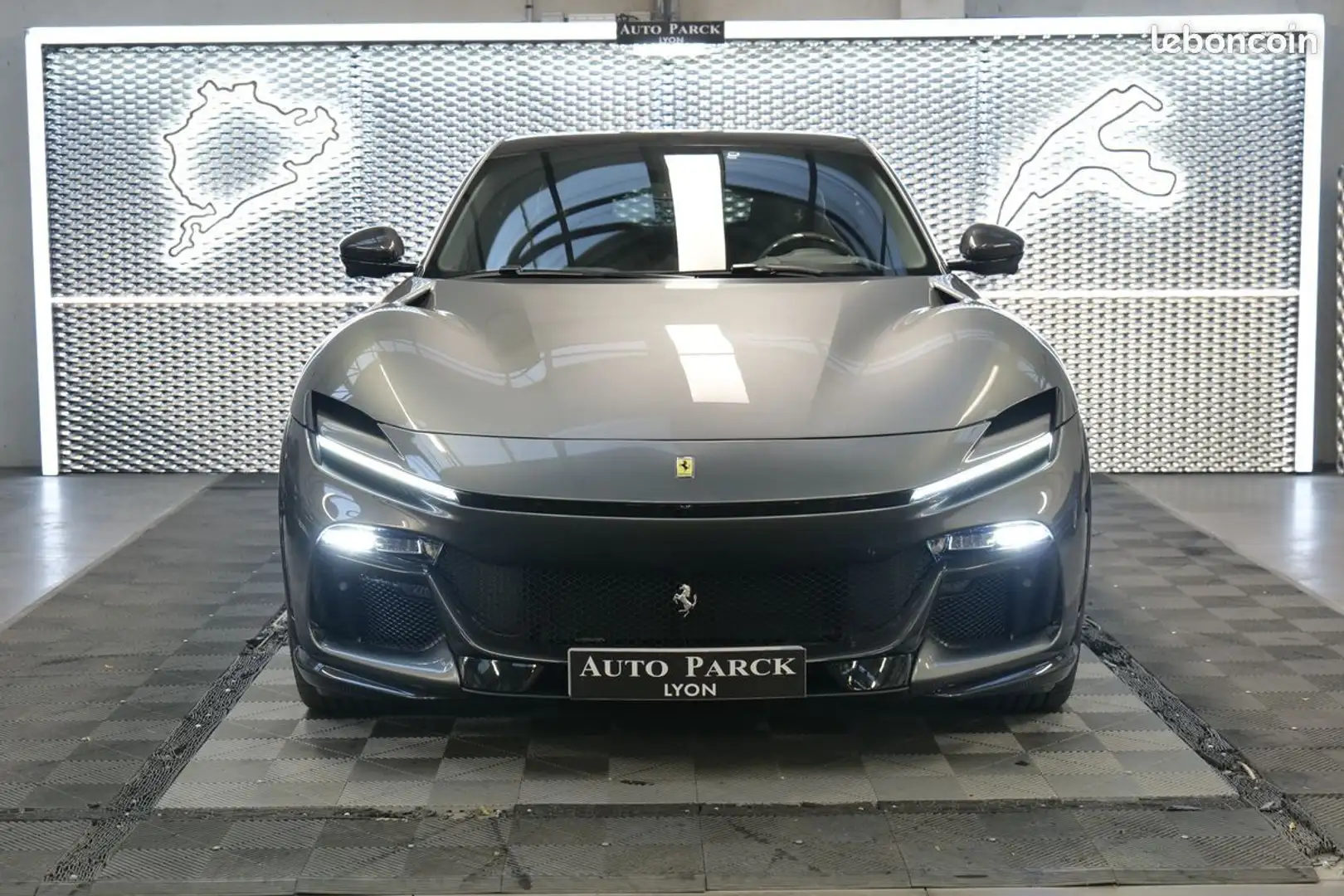 Ferrari Purosangue 6.5 v12 725cv francais malus paye disponible de su Gris - 2