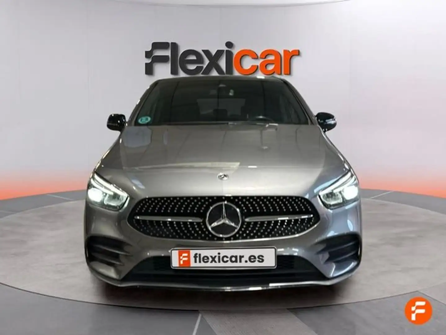 Mercedes-Benz B 180 d Gris - 2
