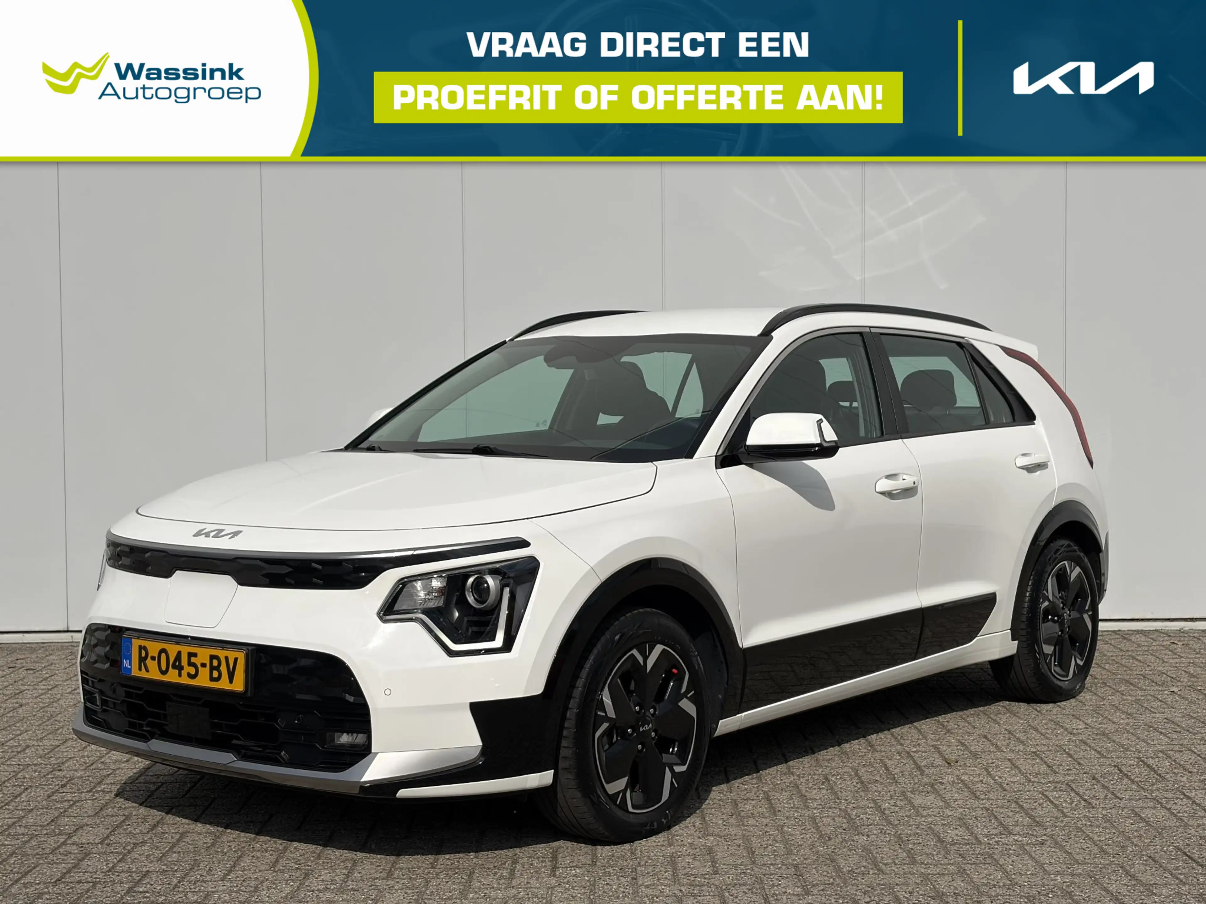 Kia e-Niro EV DynamicLine 64.8 kWh SOH 96.1% | Navigatie | Ca