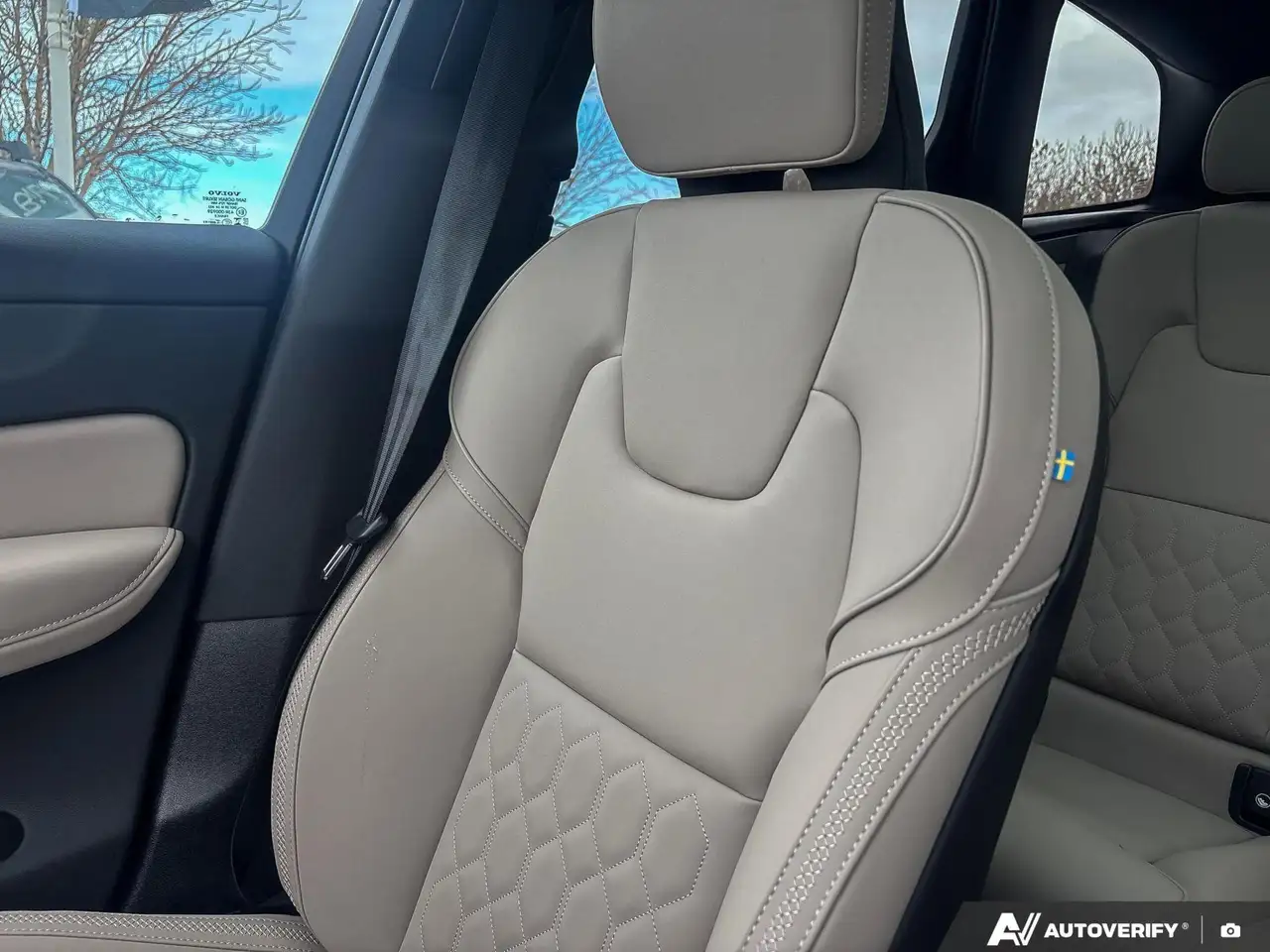 Volvo XC60 снимка Volvo XC60
