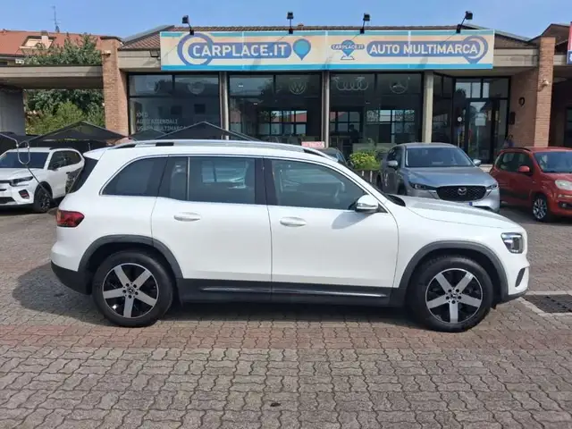 Mercedes-Benz GLB view 6
