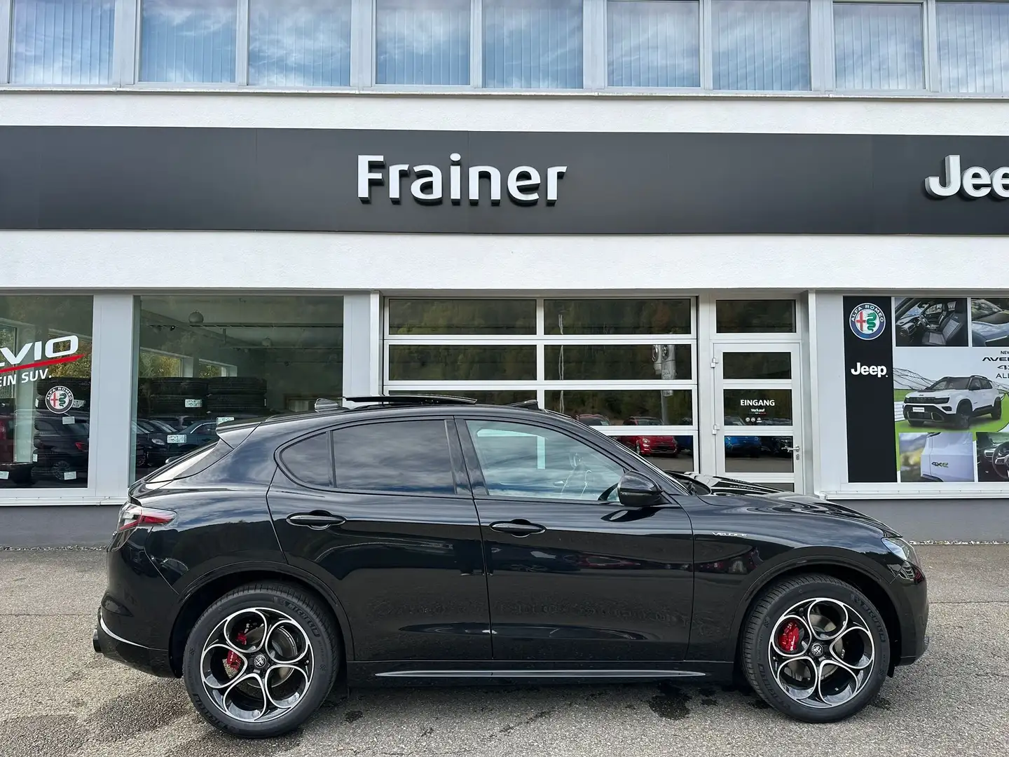 Alfa Romeo Stelvio Veloce Q4 2,2 210PS AT8 Schwarz - 1