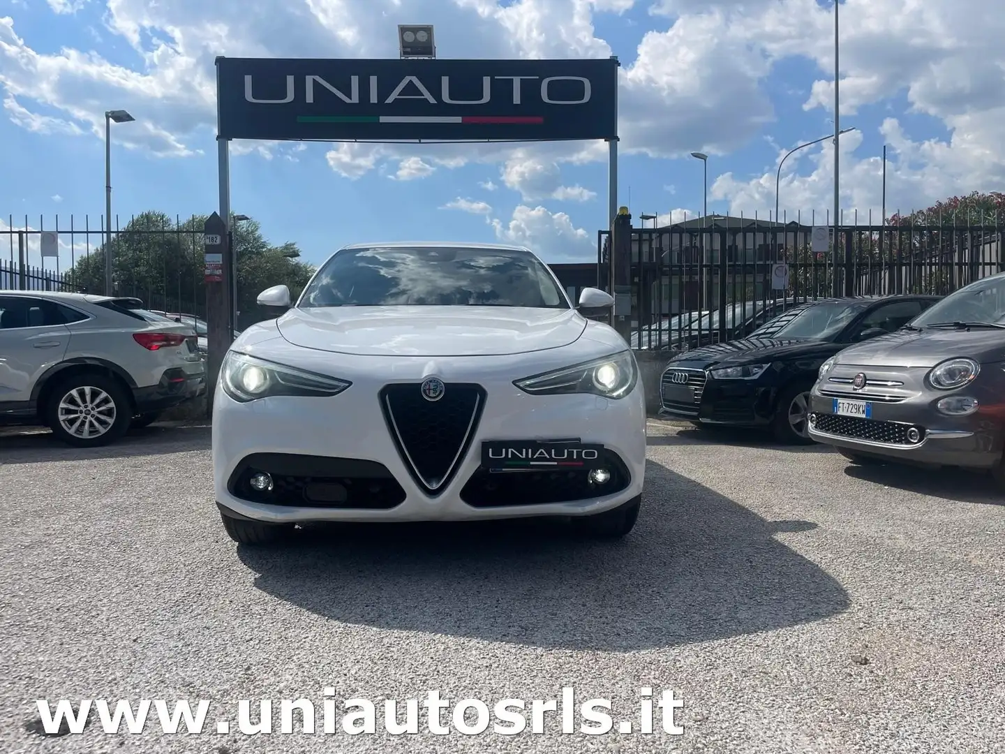 Alfa Romeo Stelvio Stelvio 2017 2.2 t Super 2WD 150cv auto Bianco - 1