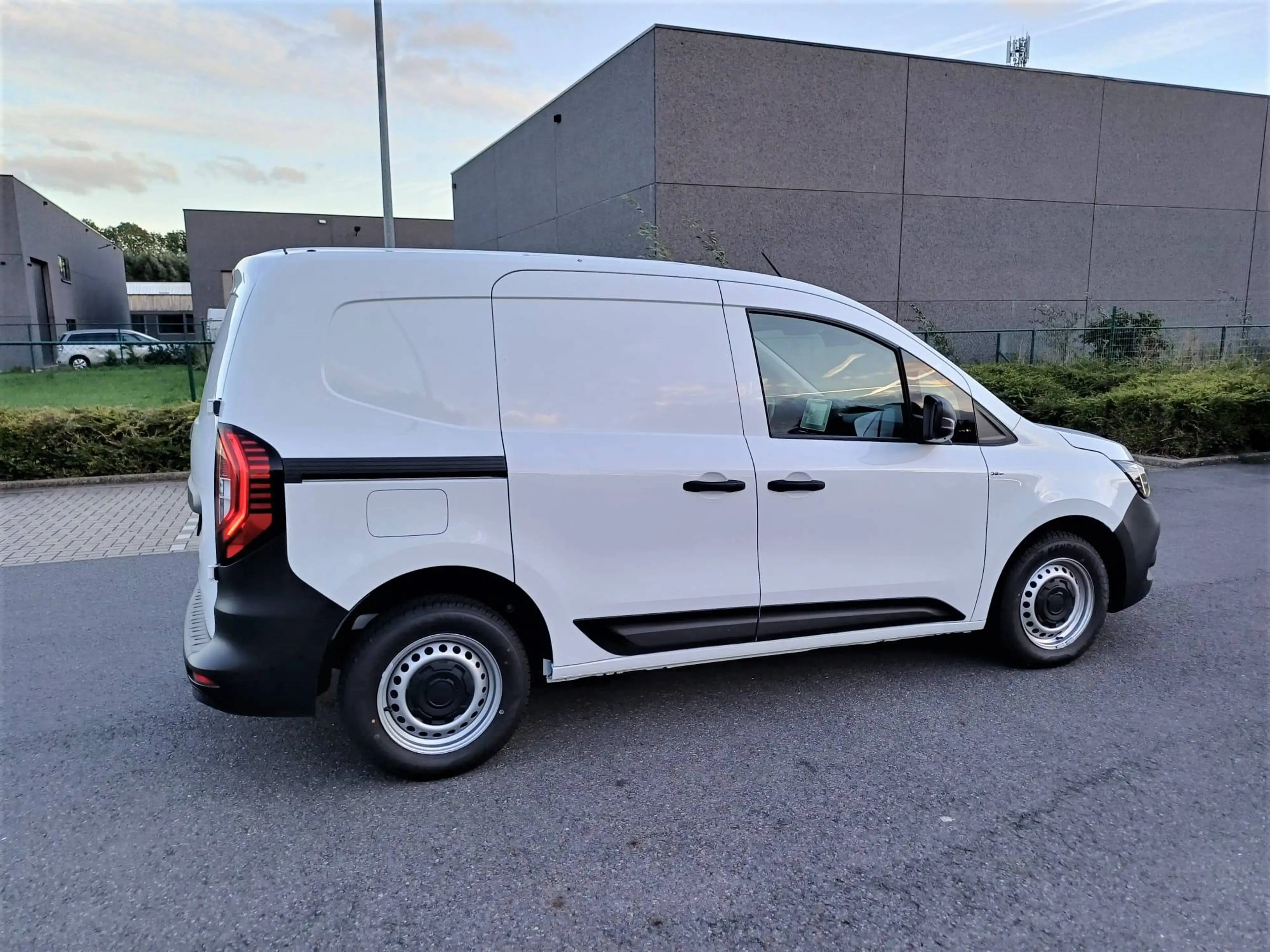 Renault Kangoo 1.5 Blue dCi Confort s/s 1'Eign/1Er Main — photo 5