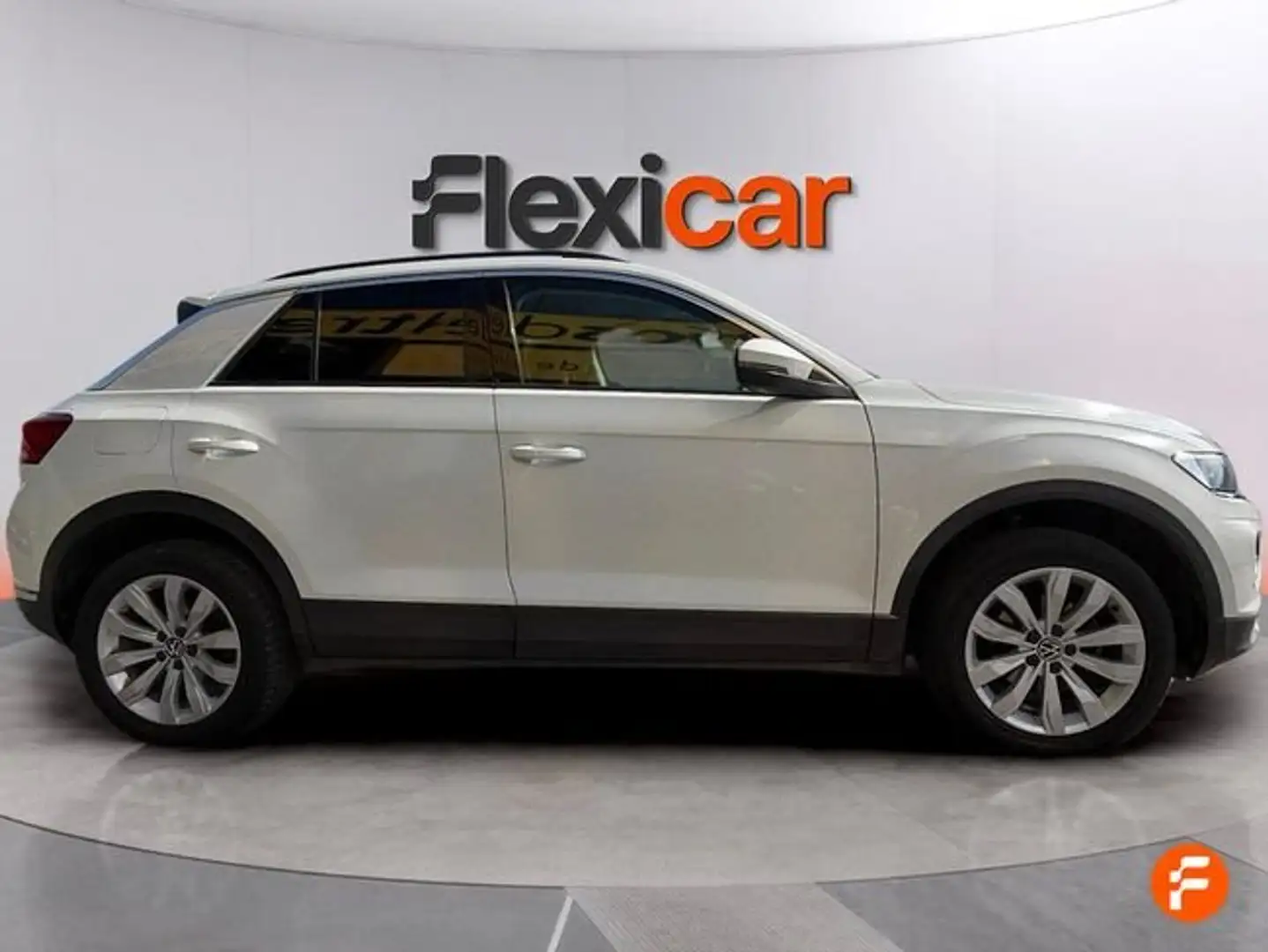 Volkswagen T-Roc 1.5 TSI Advance DSG7 Blanco - 2