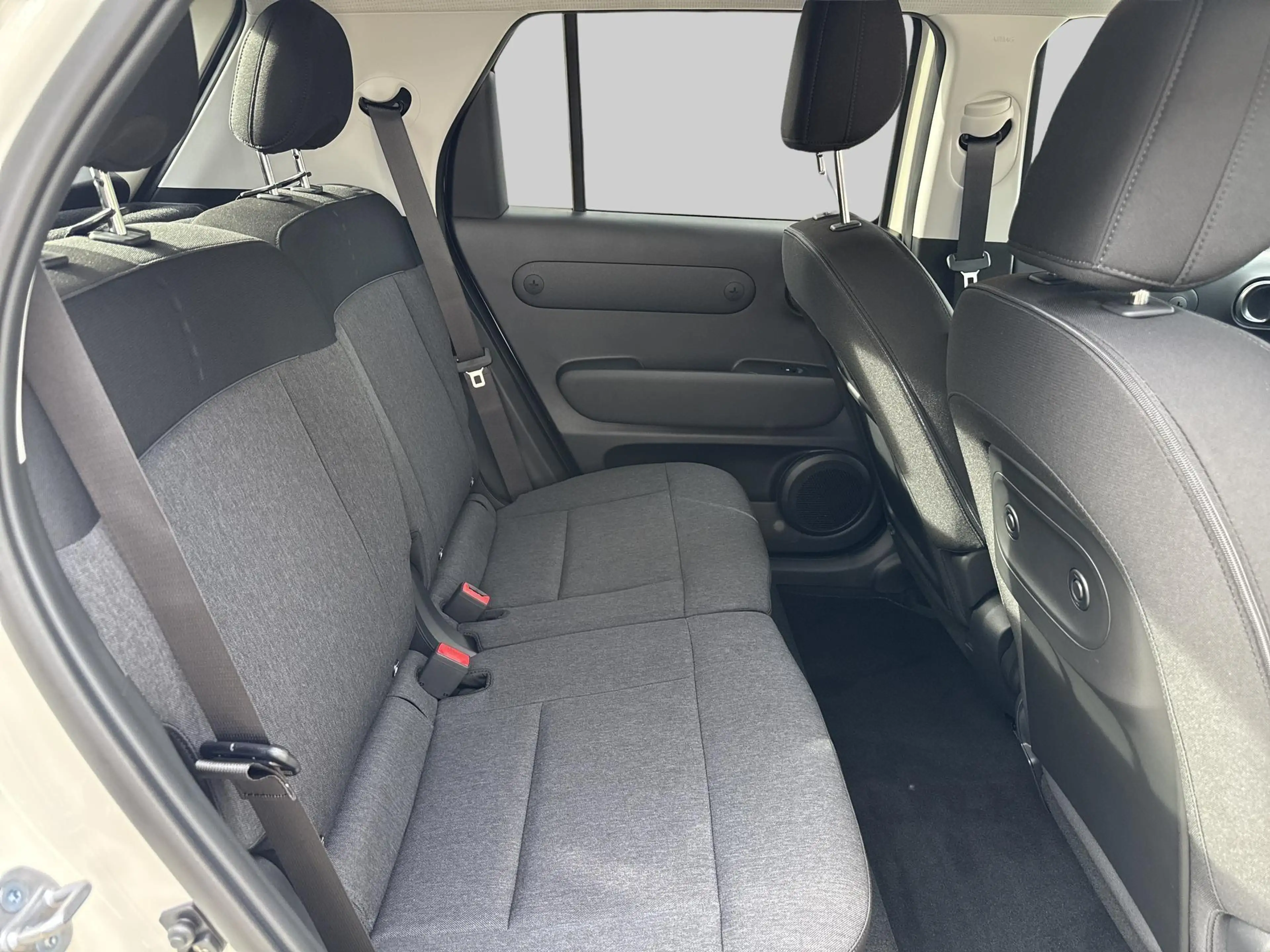 Hyundai Inster Pulse Advanced 42 kWh — photo 14