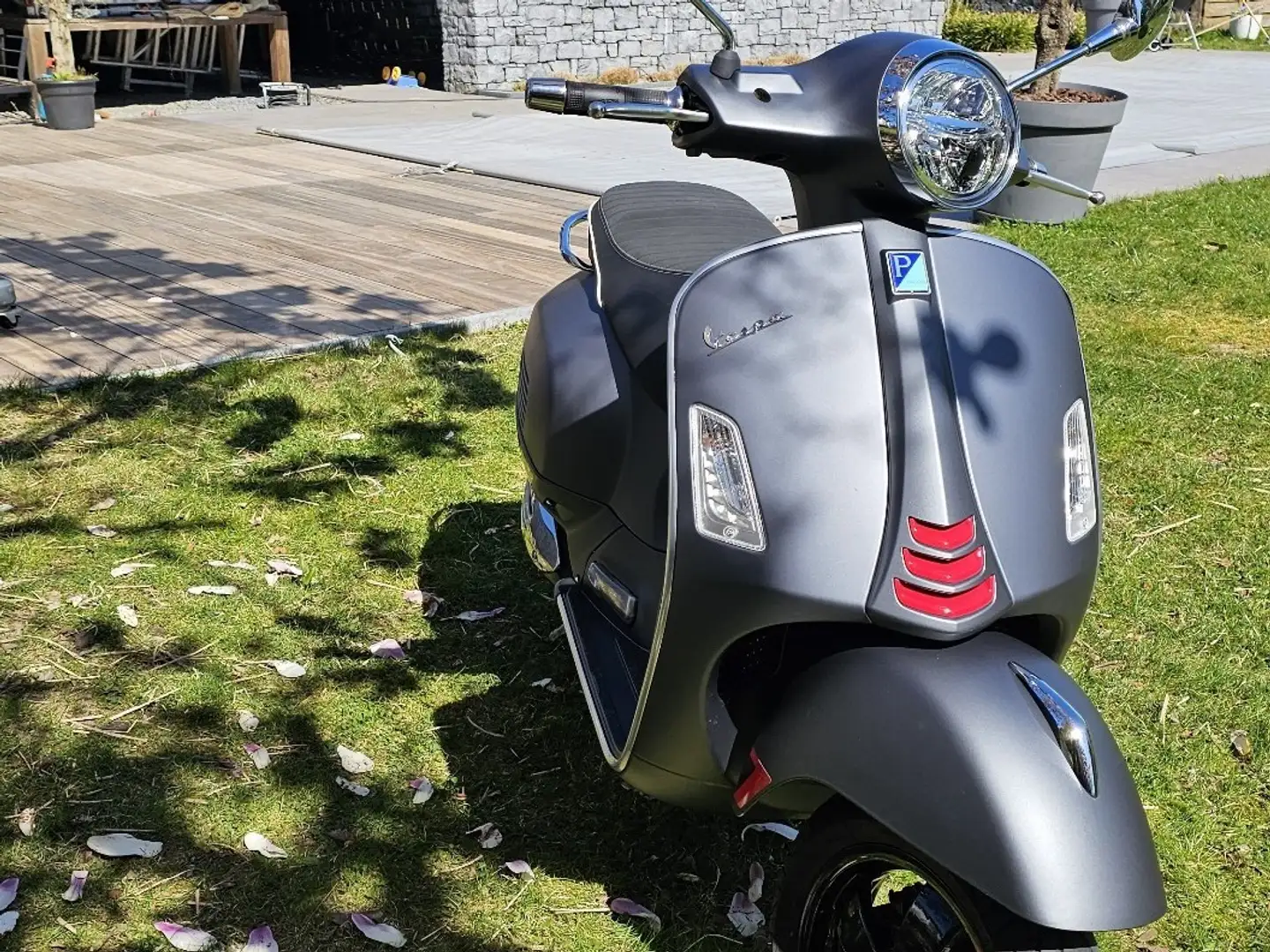 Vespa GTS Super Sport 300 300cc Gri - 1