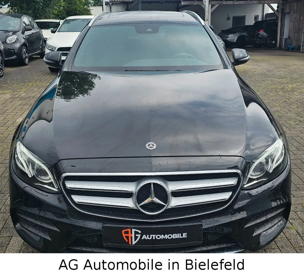 Mercedes-Benz E 220 d  T  "AMG-Line" MB100" Negro - 2