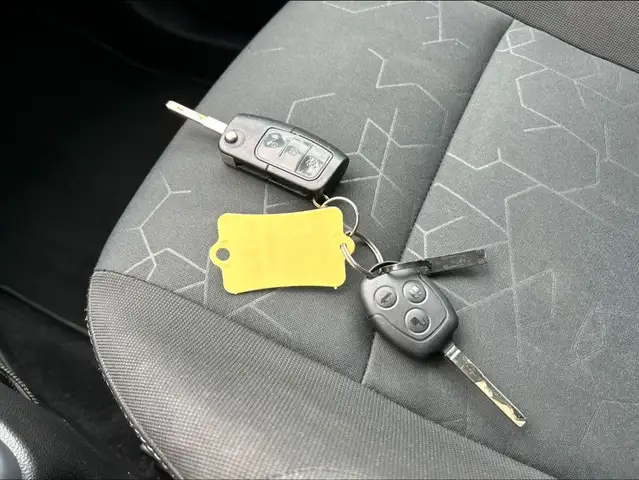 Ford B-Max view 30