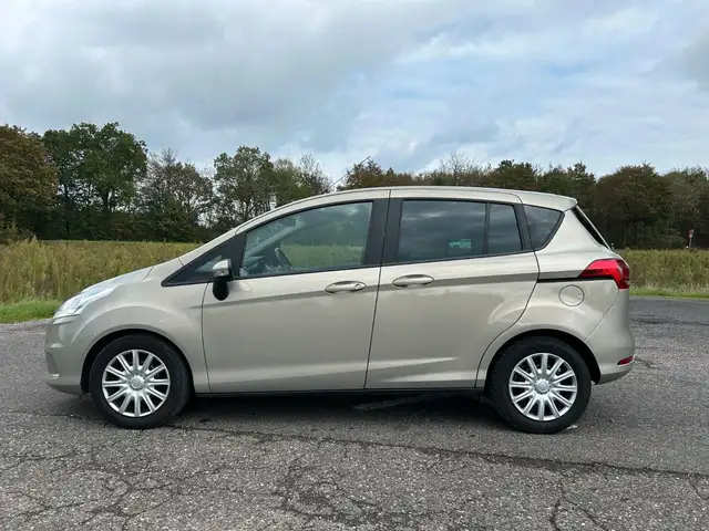 Ford B-Max view 2