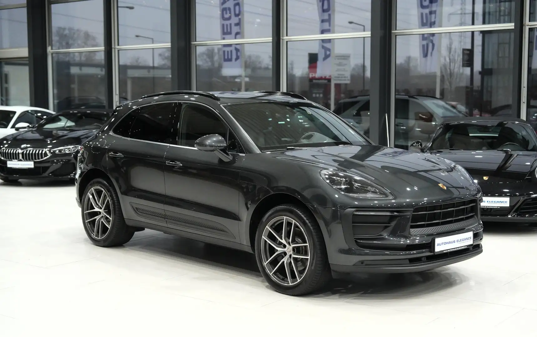 Porsche Macan *SOUND-PACKAGE+*14-WEGE*DAB+*PDK*LEDER*PANO Grau - 2