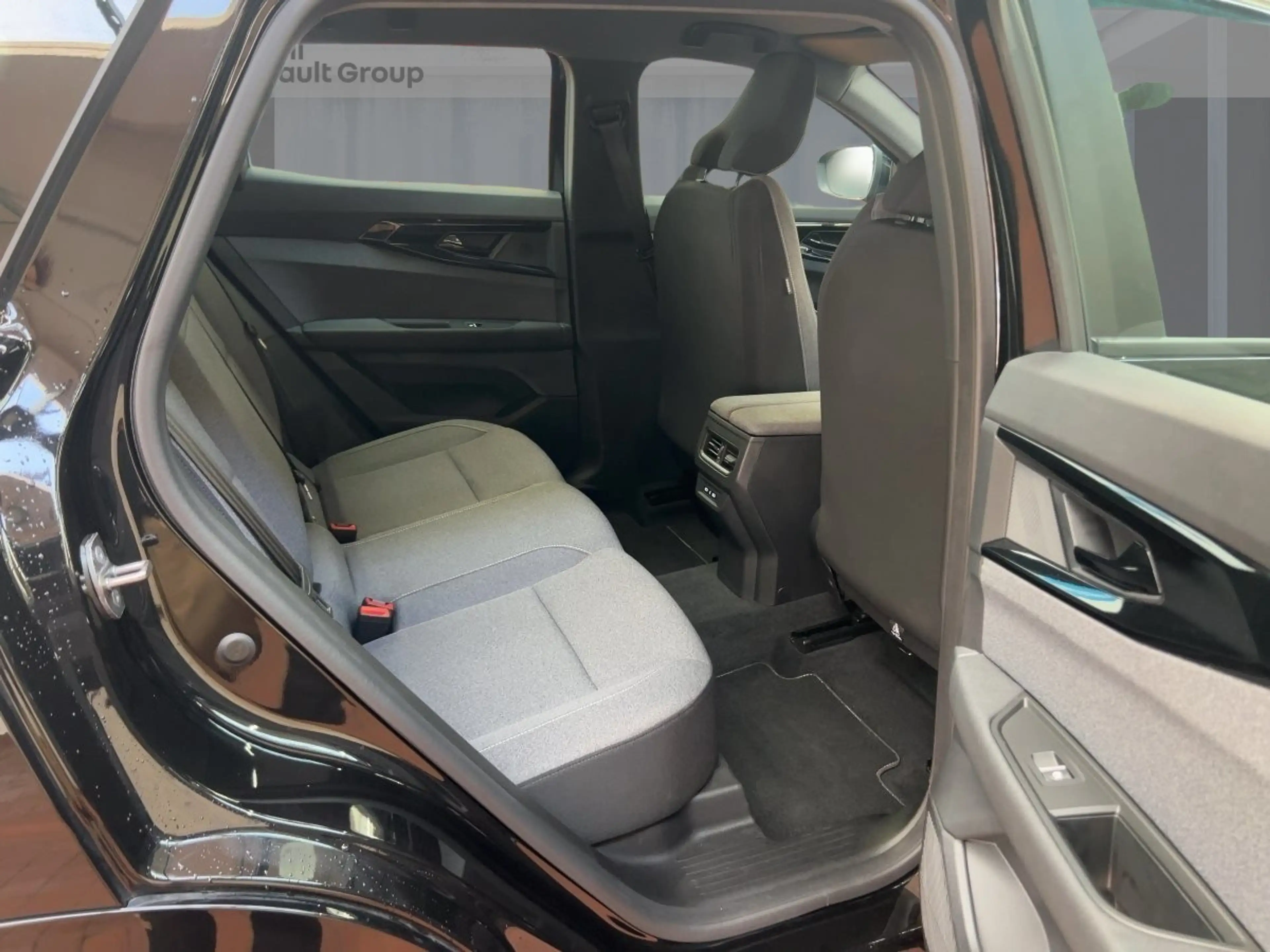 Renault Austral Evolution Mild Hybrid 160 Automatik — photo 9
