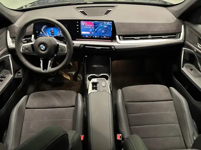 BMW X1 view 7