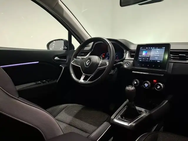 Renault Captur view 10