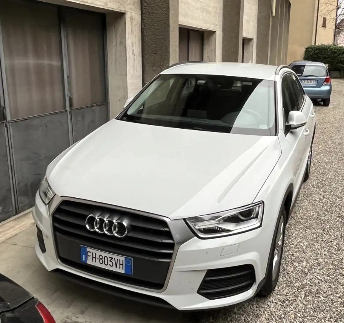 Audi Q3 Bianco - 1