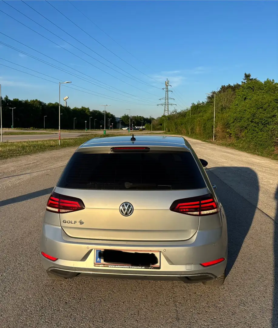 Volkswagen Golf Rabbit 40 1,6 TDI SCR DSG - 2
