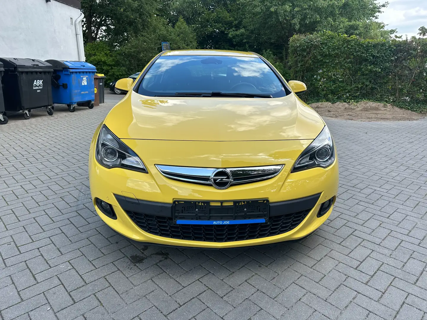 Opel Astra Edition / GTC / Tüv Neu / Euro 5 / Klima Żółty - 2