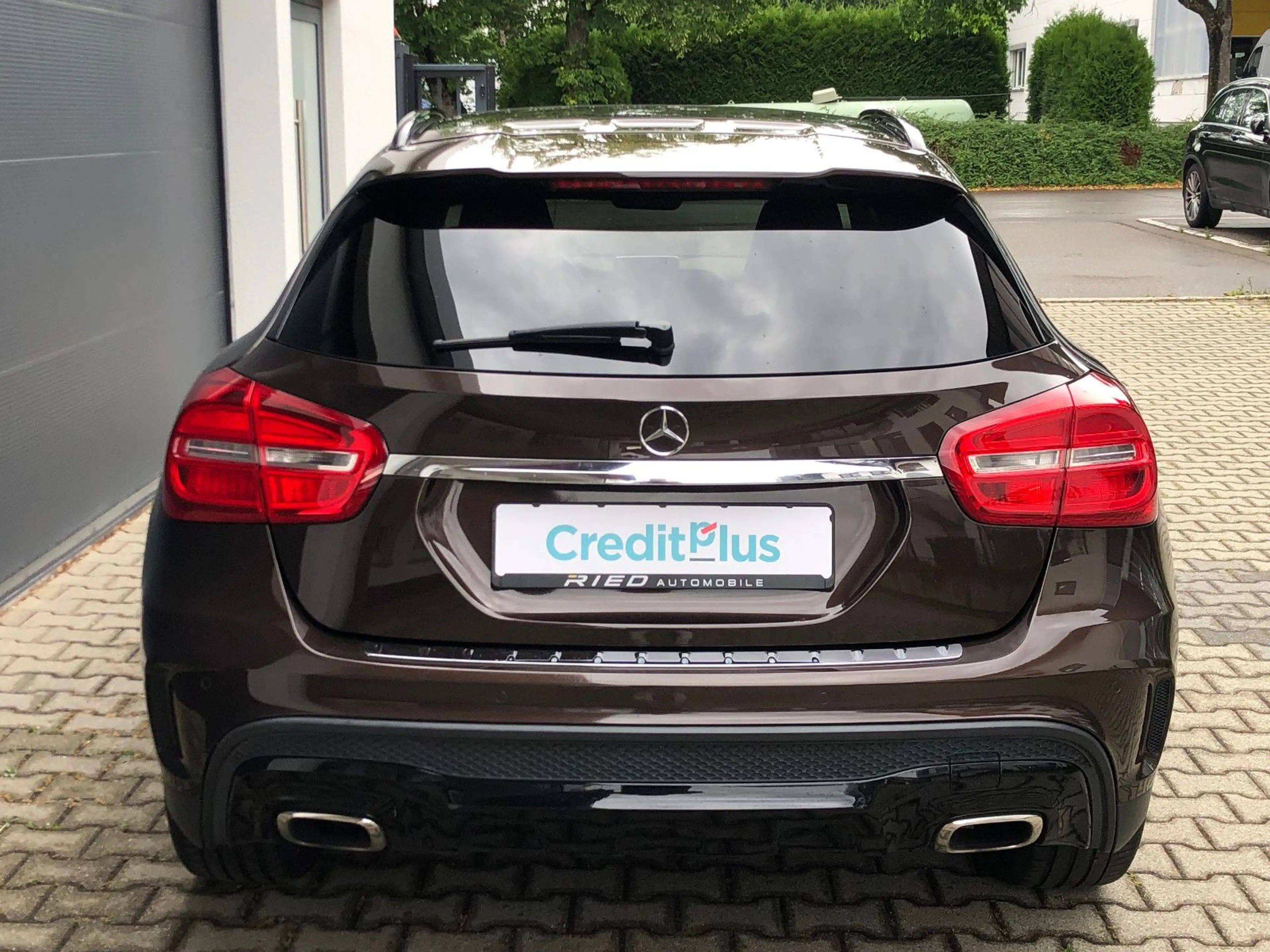 Mercedes-Benz GLA 220 d 4Matic AMG LED Navi Leder Kam Soundsy. — photo 6