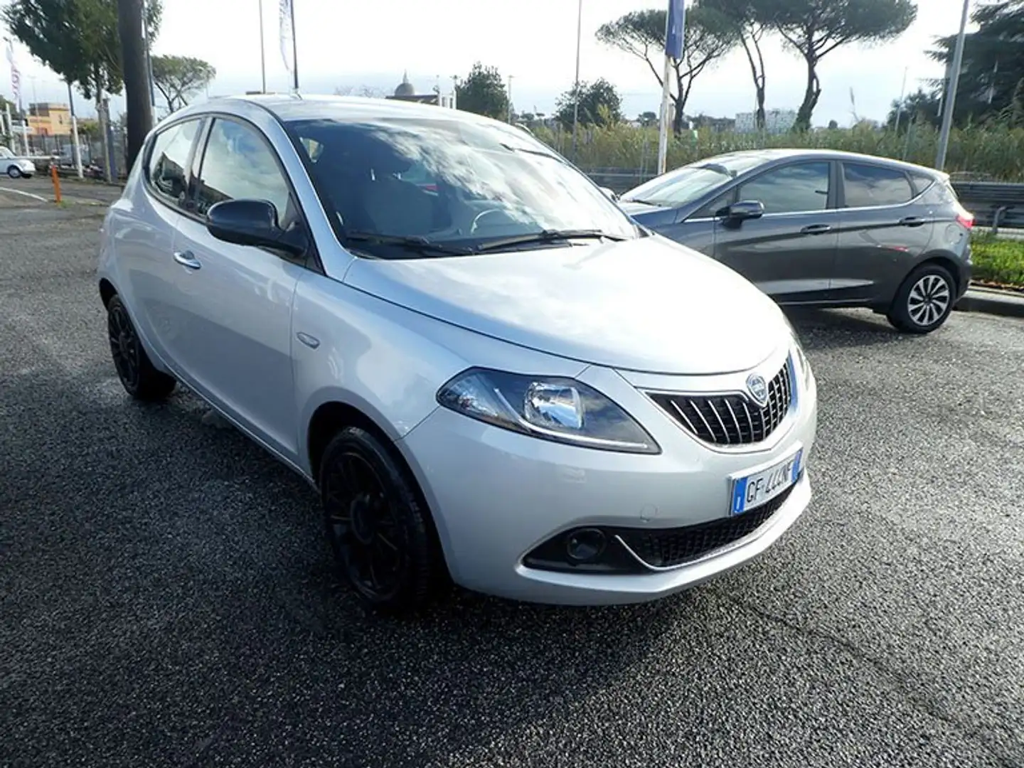 Lancia Ypsilon 1.0 firefly hybrid Gold Argento - 1