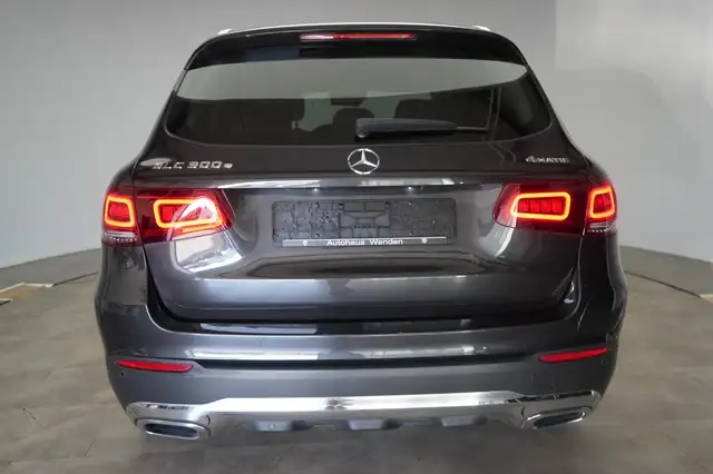 Mercedes-Benz GLC view 6