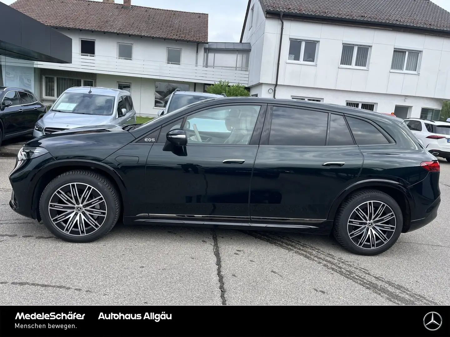 Mercedes-Benz EQS SUV EQS SUV 580 4M AMG 21" AHK 7-Sitzer Hyper NP180 - 2