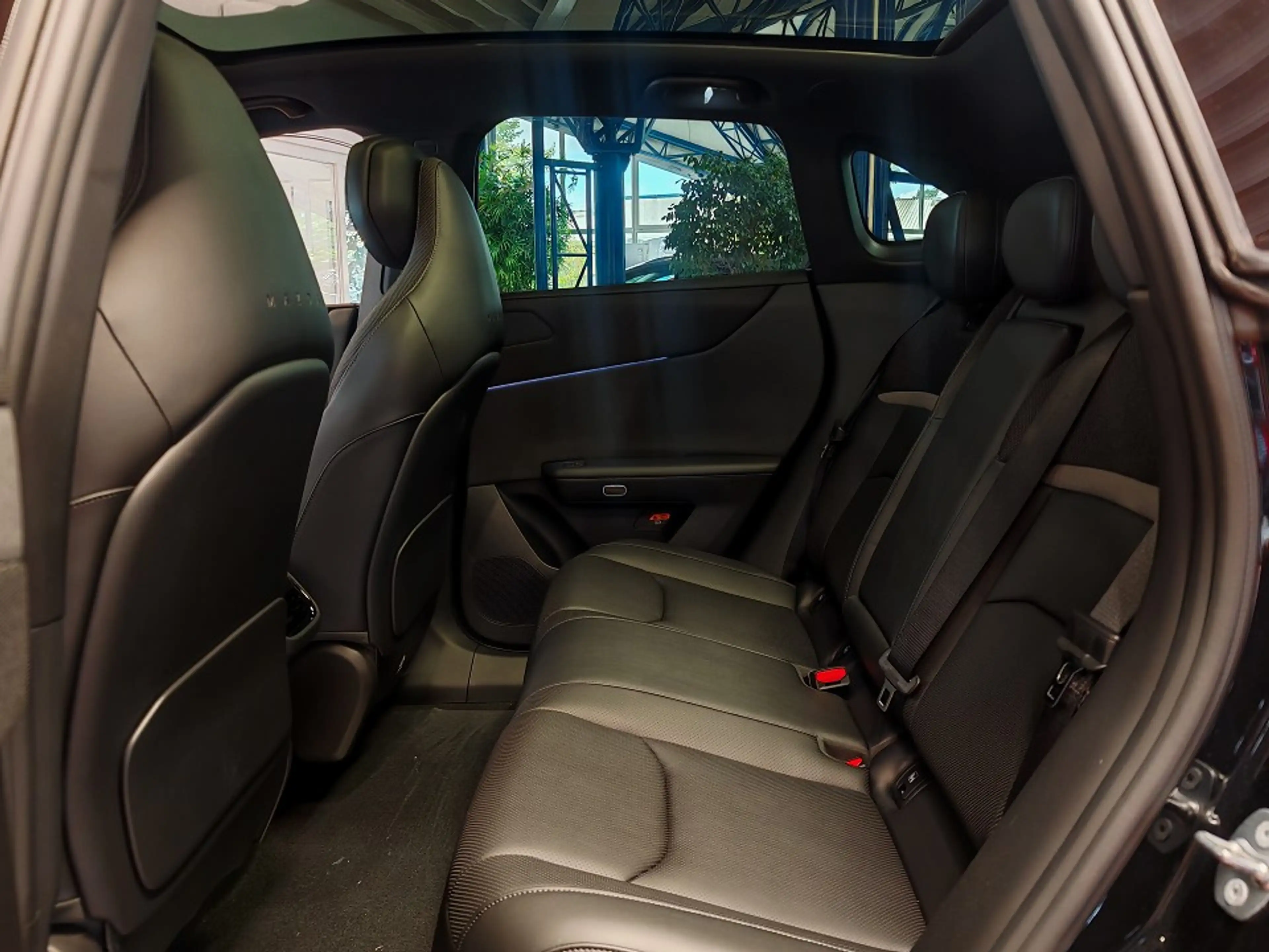 Mazda CX-6e EV 258ps — photo 14