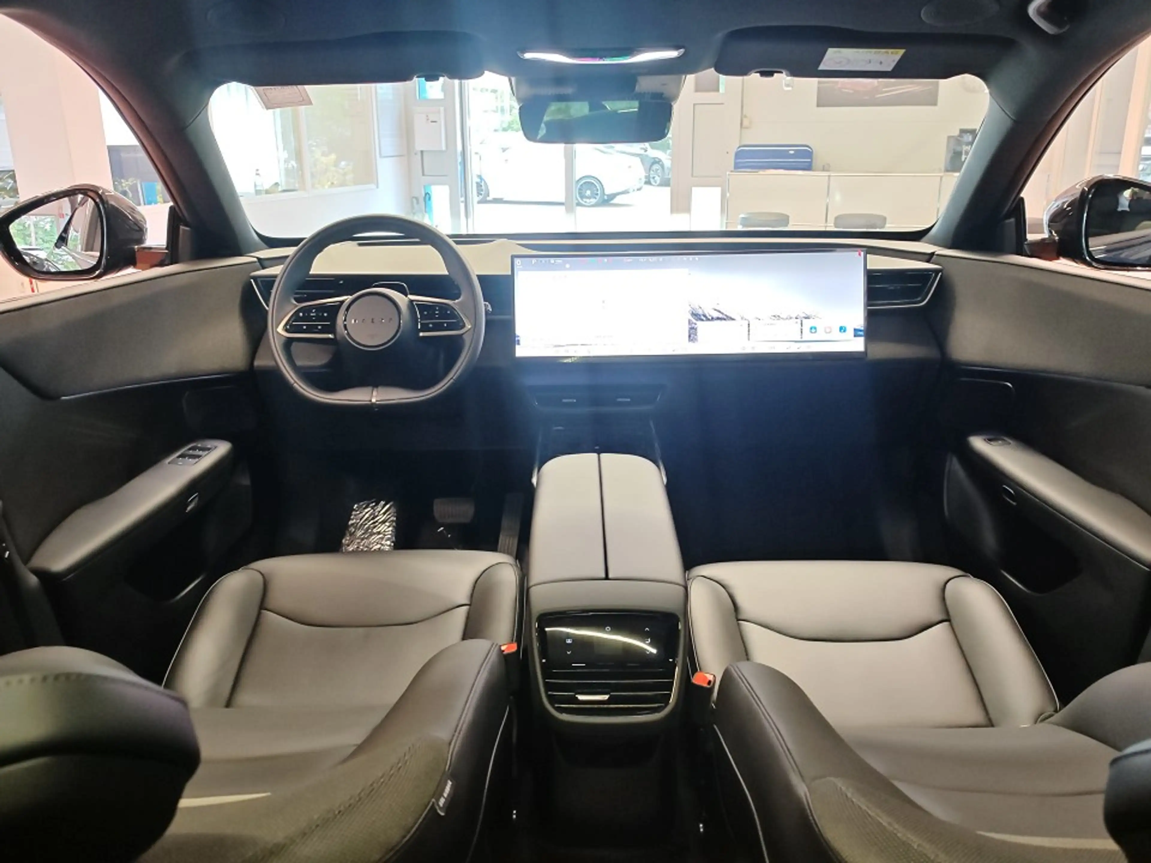 Mazda CX-6e EV 258ps — photo 9