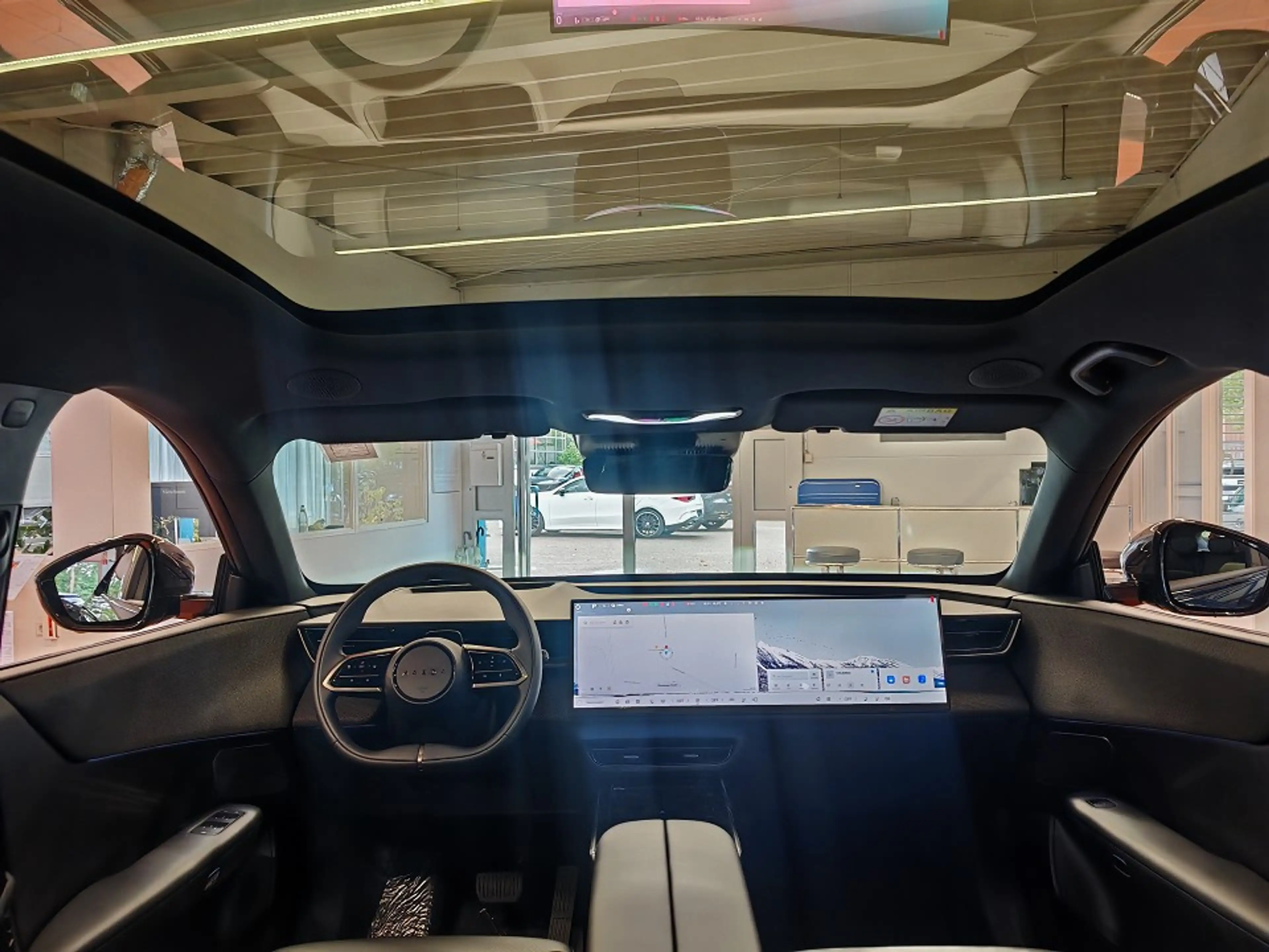 Mazda CX-6e EV 258ps — photo 10