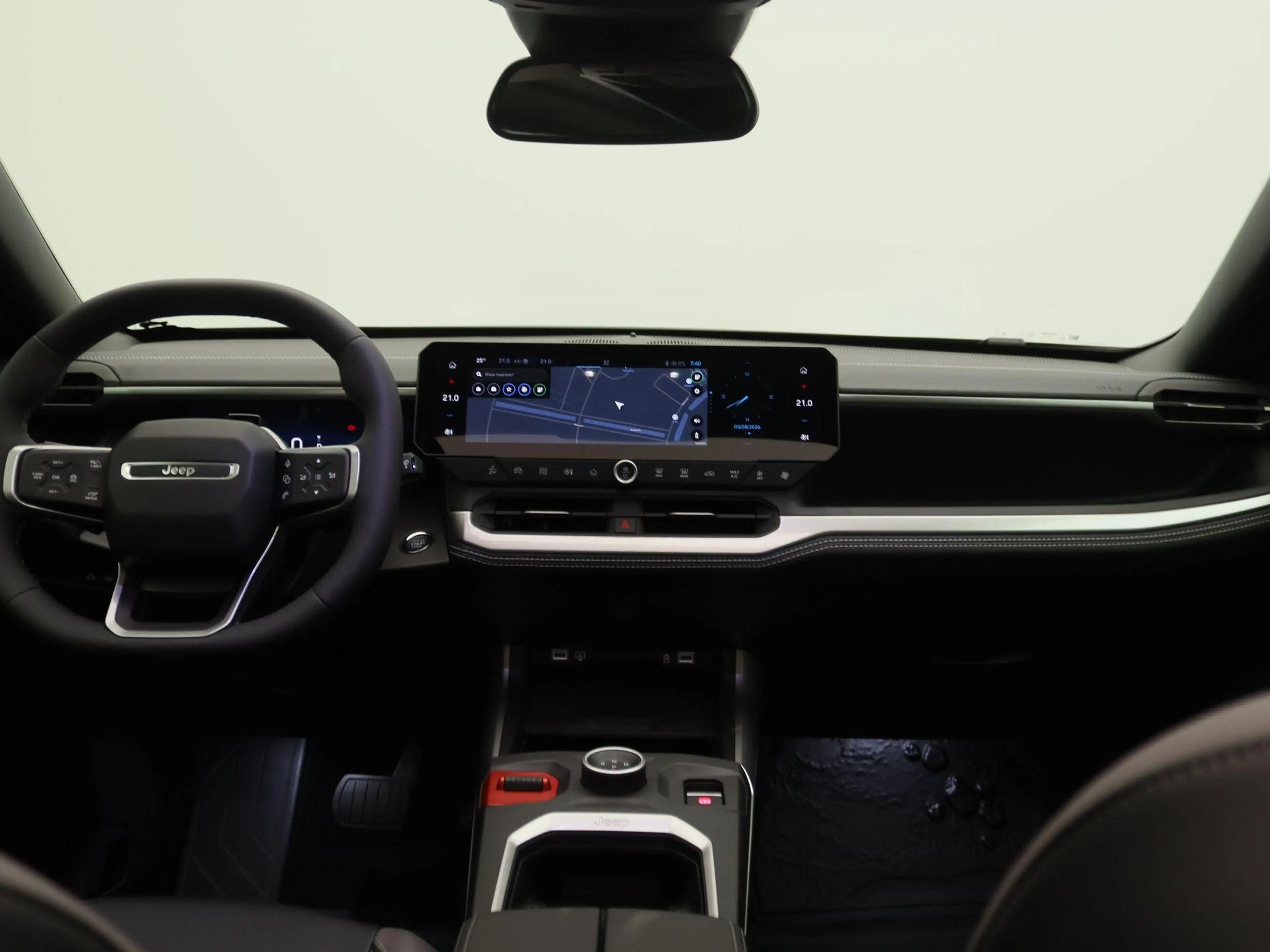 Jeep Compass Summit 74 kWh — photo 7