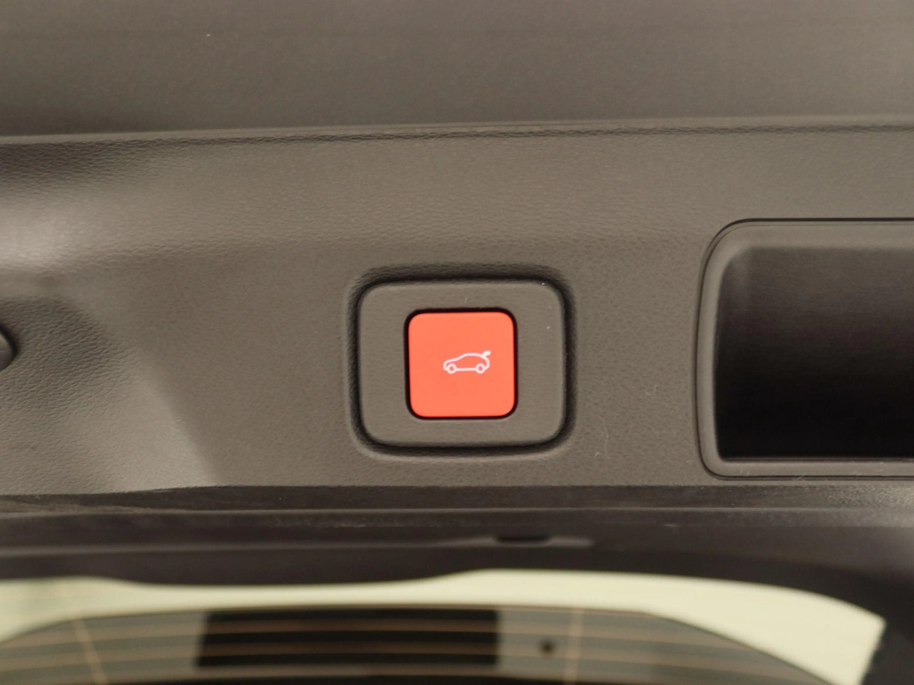 Jeep Compass Summit 74 kWh — photo 15
