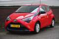 Toyota Aygo 1.0 VVT-i x-fun/Dealeronderhouden/1e Eigenaar/ Rood - thumbnail 1