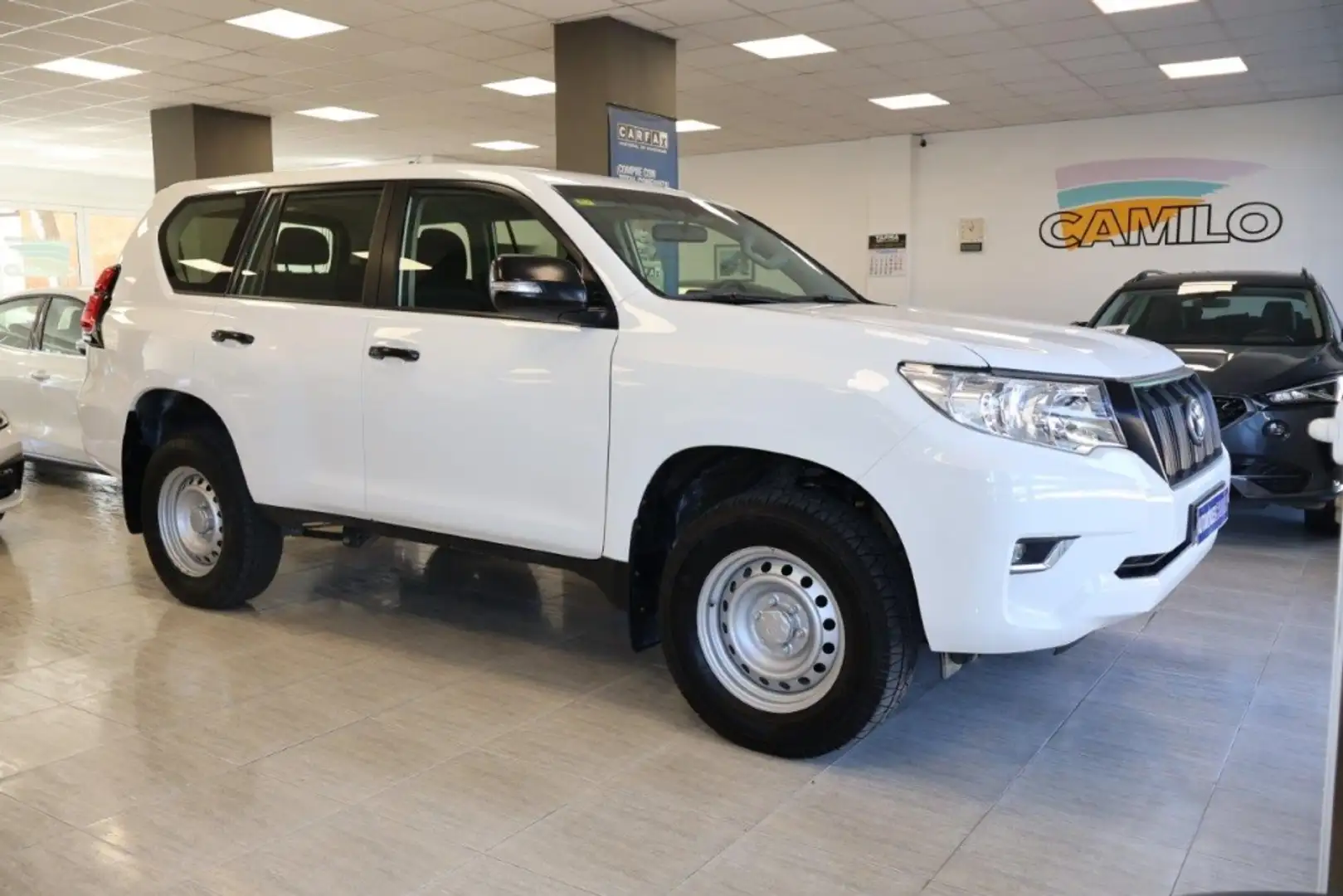 Toyota Land Cruiser D-4D GX Blanc - 1