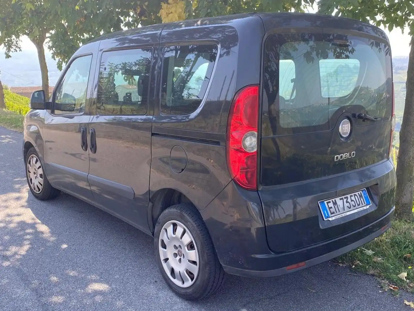 Fiat Doblo Doblo II 2012 1.6 mjt 16v MyLife 90cv Noir - 1