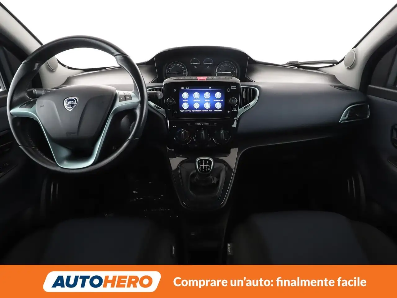 Lancia Ypsilon 2023 — фото 12