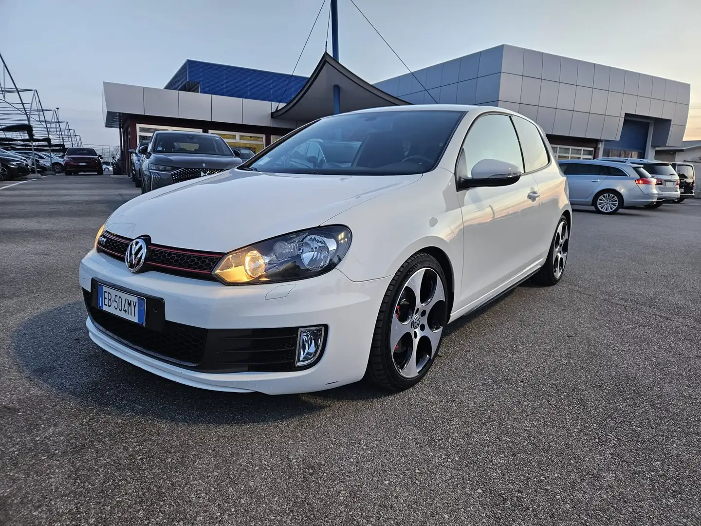 Volkswagen Golf GTI VI 3p 2.0 tsi dsg 211cv - EB504MY Blanc - 2