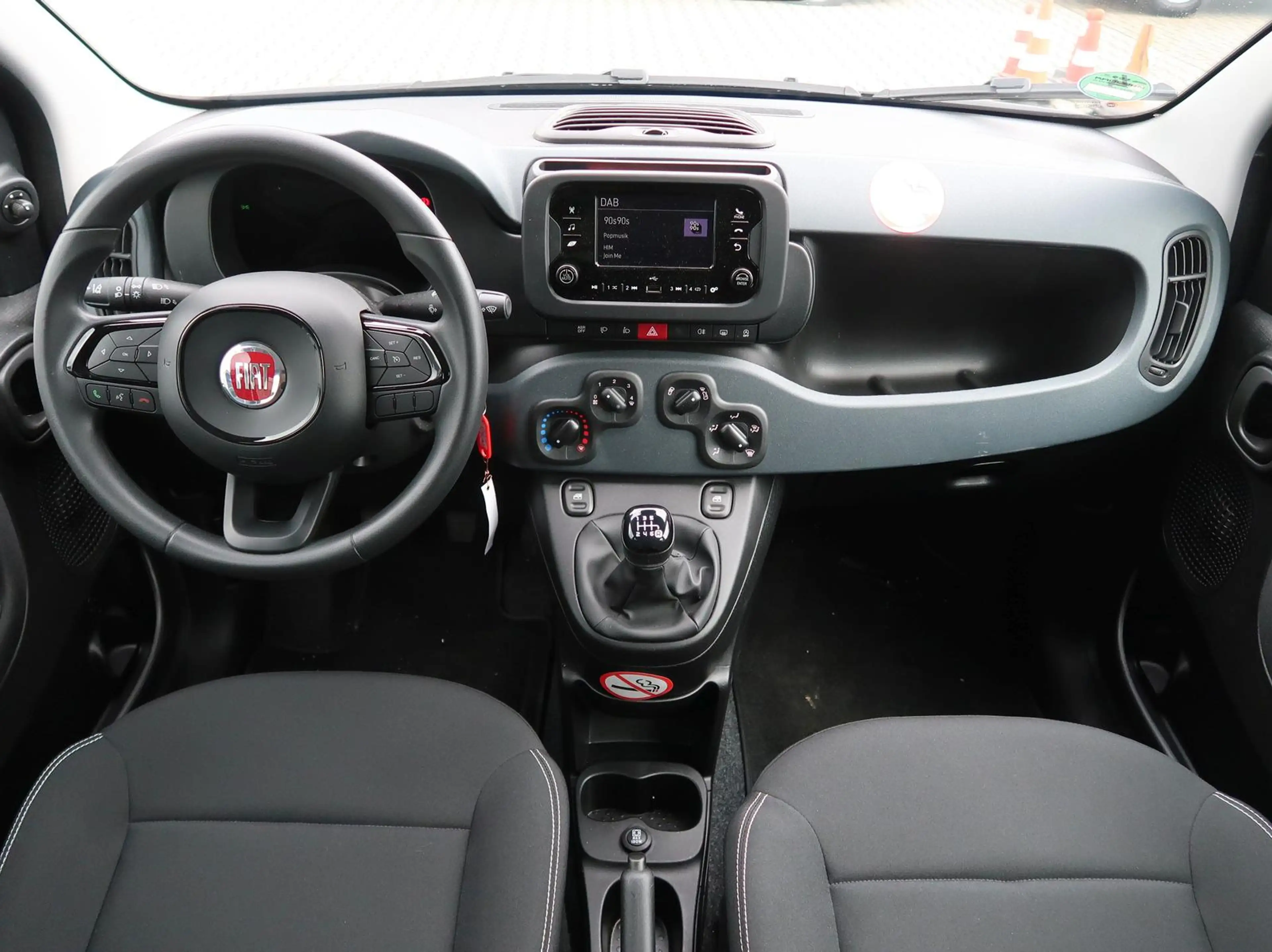 Fiat New Panda Icon Hybrid 1.0 GSE Allwetterreifen — photo 15