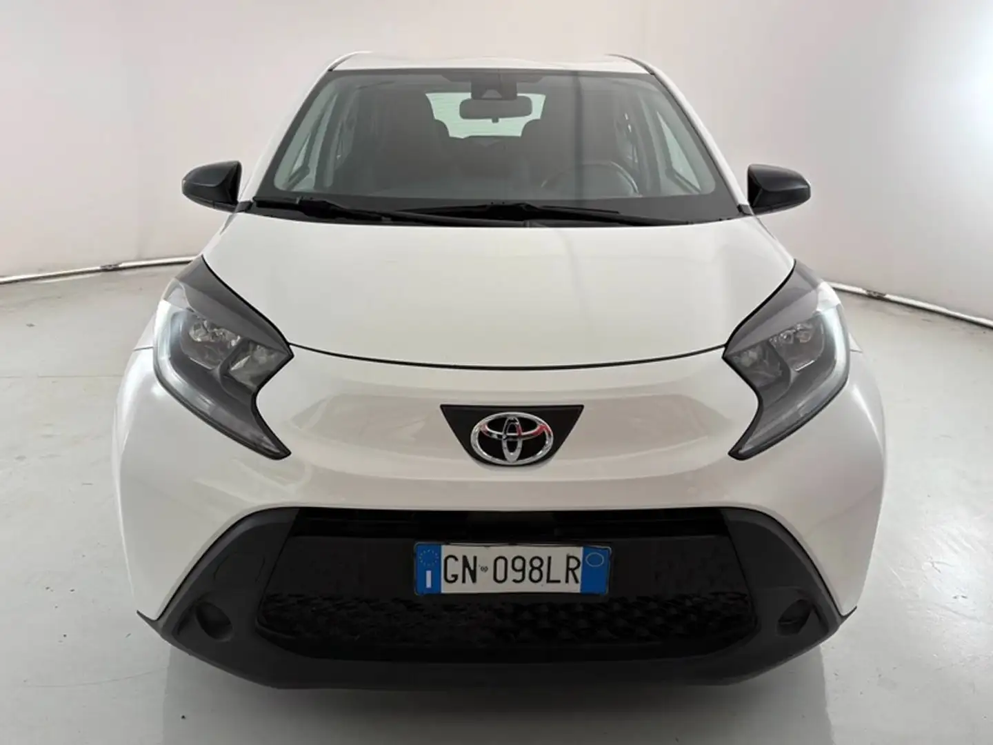 Toyota Aygo Aygo X X 1.0 Active 72cv s-cvt! PREZZO REALE Weiß - 2