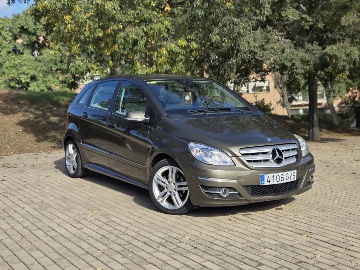 Mercedes-Benz B 180 180CDI Sport Edition Autotronic - 2