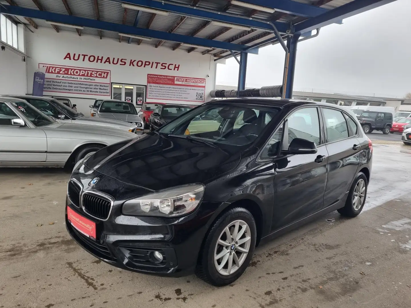 BMW 216 216d Active Tourer Advantage - Topzustand! Zwart - 1