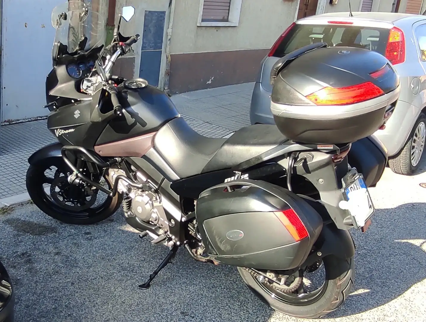 Suzuki V-Strom 650 traveller Noir - 2