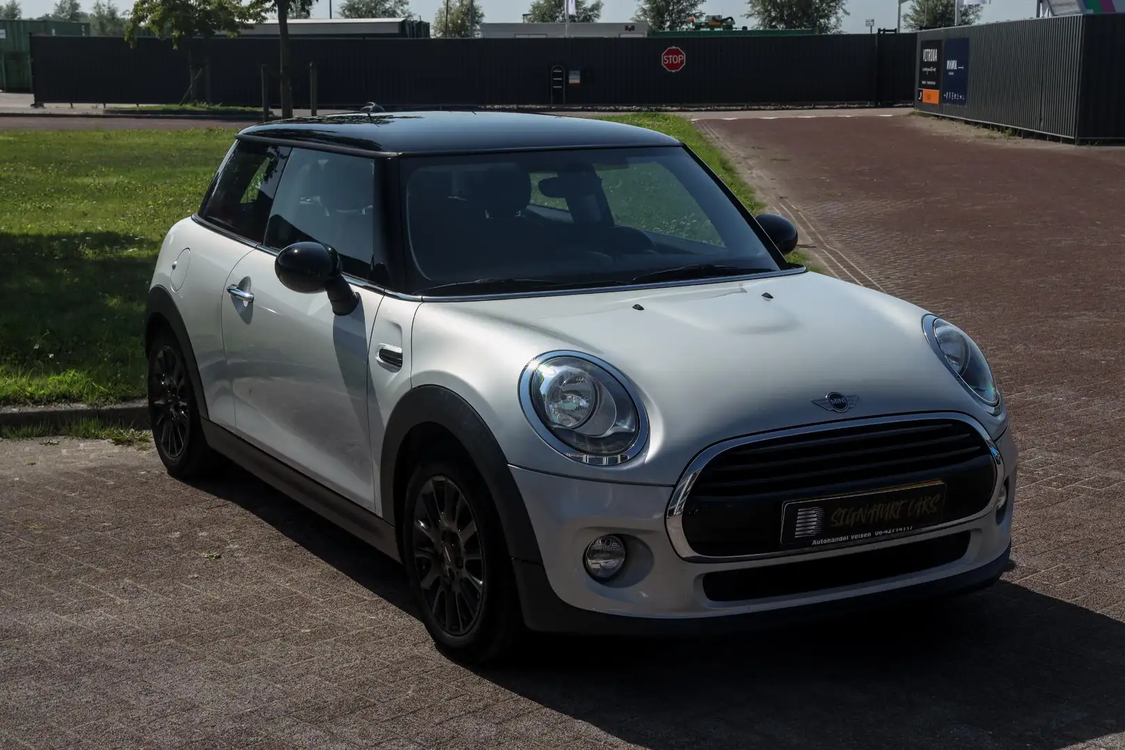 MINI Cooper 1.5 Business Automaat|Navi|JCW Velgen|Zwart Dak| Wit - 1