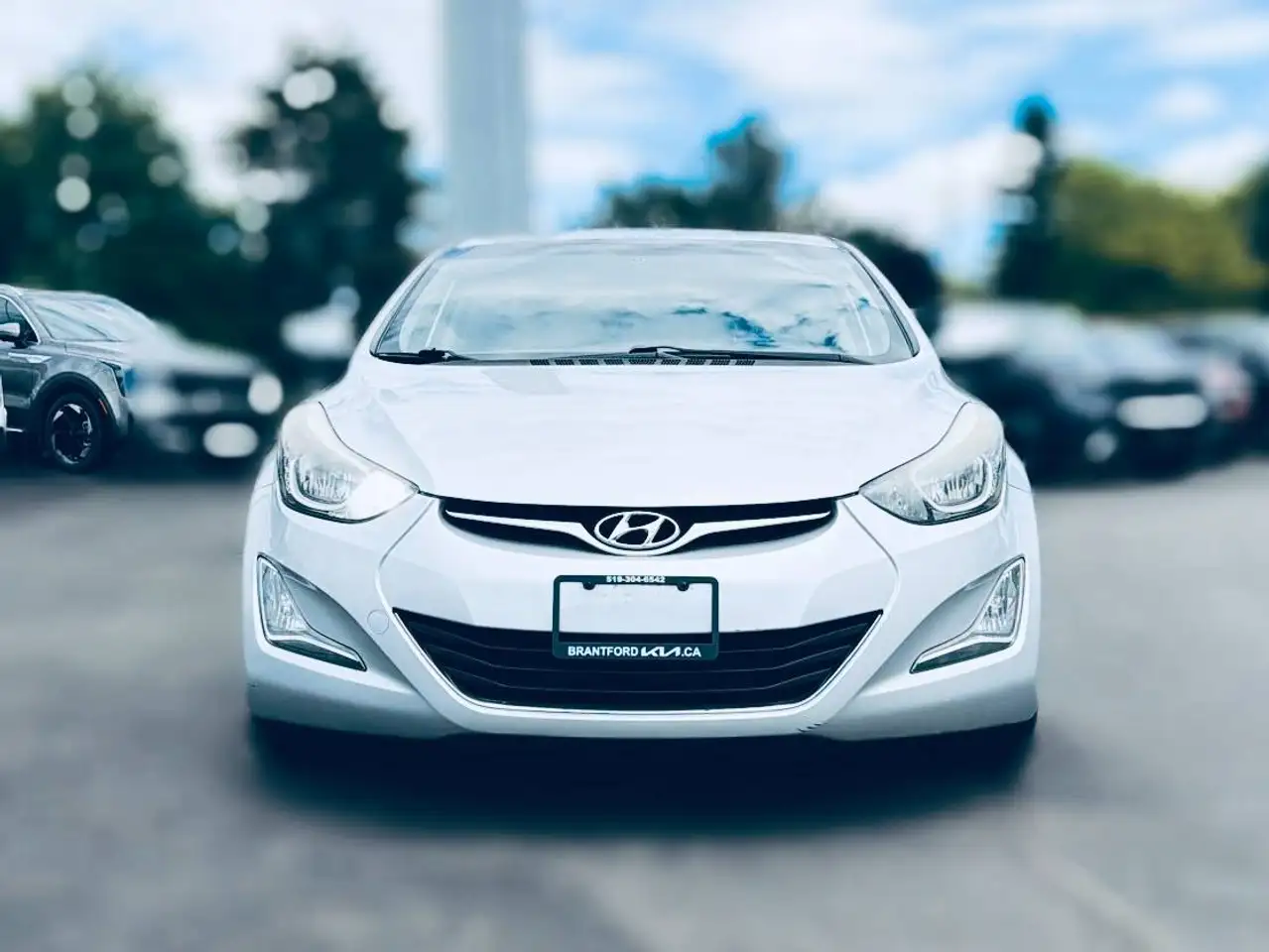 Hyundai ELANTRA fotografie Hyundai ELANTRA